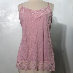 Maurices top size Med